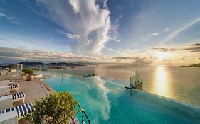 Panorama Oceanic Grand Residences